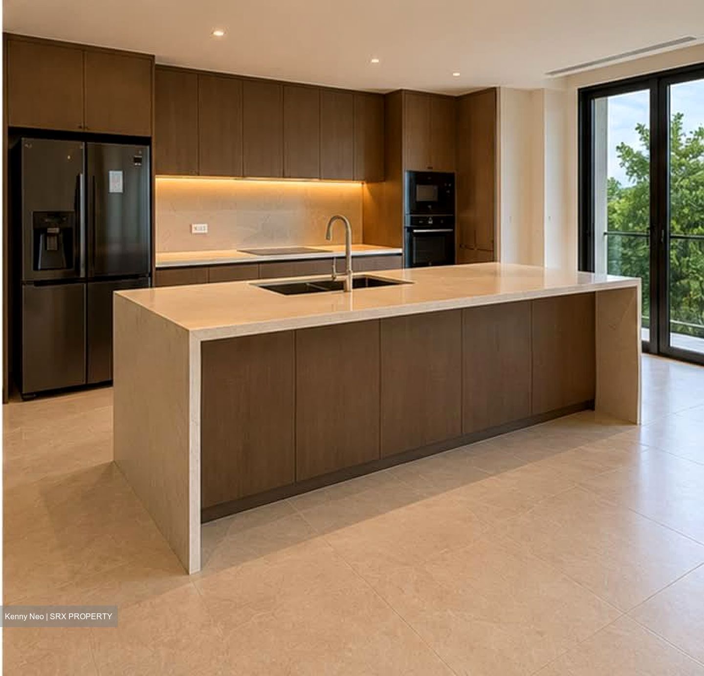 Pebble Bay (D15), Condominium #574437011